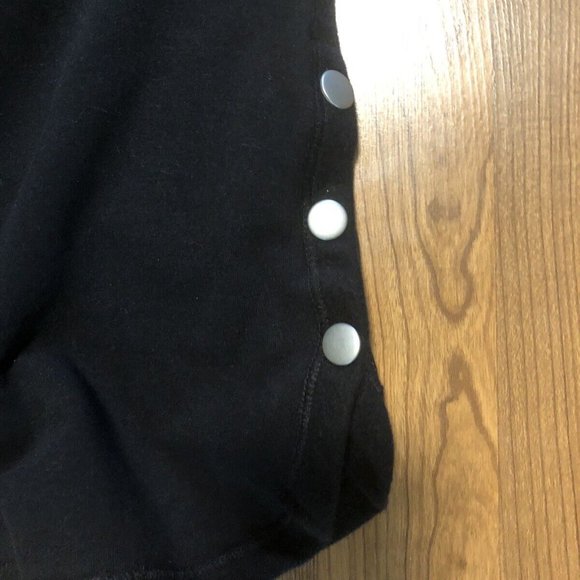 NEW DIRECTIONS LADIES BLACK TURTLENECK WITH SNAPS NEW WITH TAGS Womens Tops - Picture 3 of 6